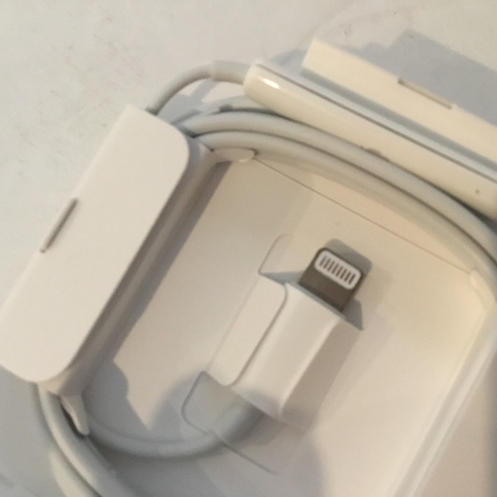 Apple Lightning Cable and Connector - White